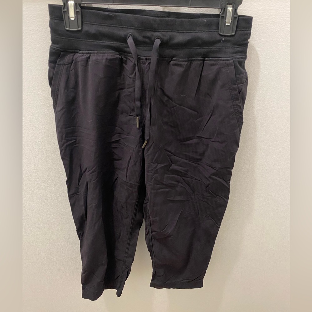 LuluLemon Crop Athletic Joggers